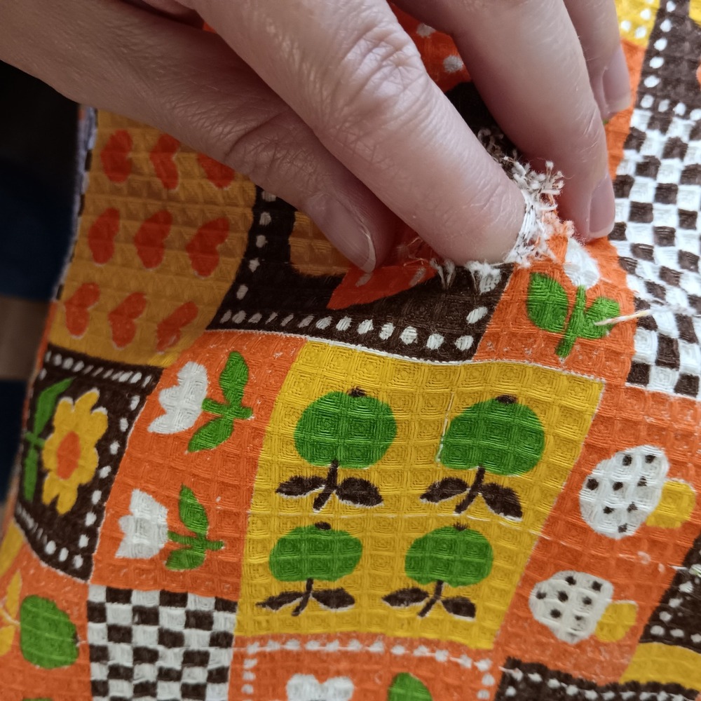 VTG Waffle Weave Laundry Bag Mushroom Apple Floral Drawstring Orange Retro 70s - Picture 8 of 9